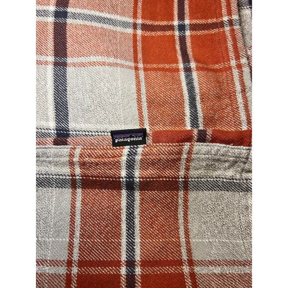Patagonia Organic Cotton Plaid Soft Flannel Button Up Shirt Men XL Pumpkin - Picture 12 of 16